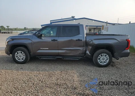 2024 Toyota Tundra Crewmax Sr из США, поврежденный, VIN 5TFLA5DB7RX217603